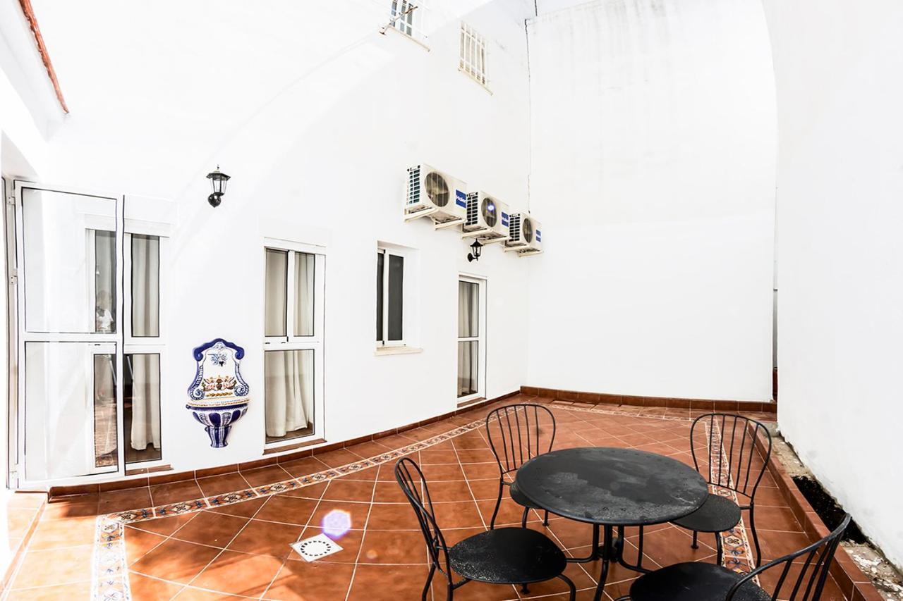 Апартаменты Casa@Encina House Yard In Old Town Vft/Se/00719 Севилья Экстерьер фото